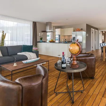 Deltapark Vitalresort**** 4*