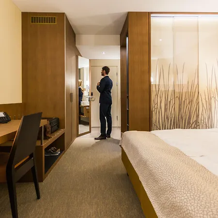 Deltapark Vitalresort**** Reutigen