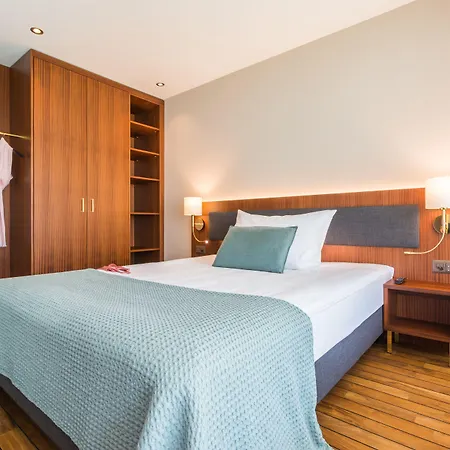 Deltapark Vitalresort**** Reutigen