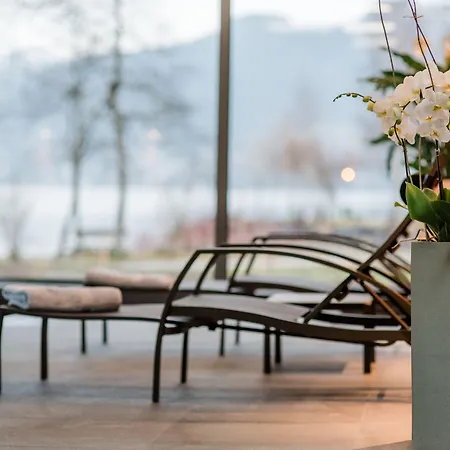 Deltapark Vitalresort**** Отель Reutigen