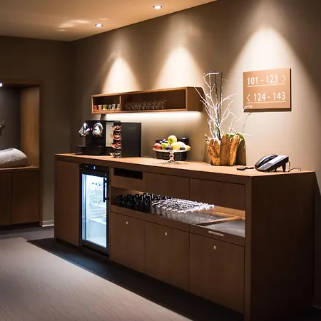 Hotel Deltapark Vitalresort**** 4*