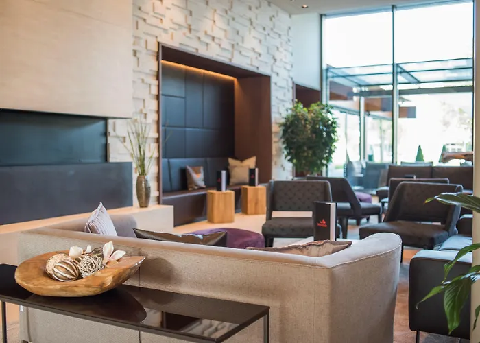 Deltapark Vitalresort**** מלון