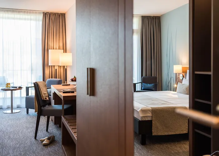 מלון Deltapark Vitalresort****