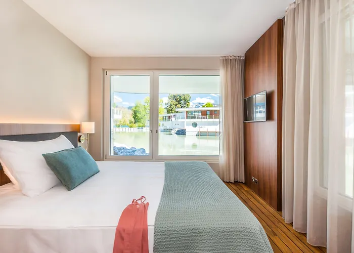 מלון Deltapark Vitalresort**** Reutigen