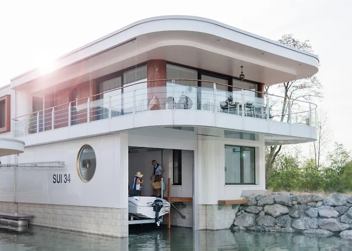 Deltapark Vitalresort**** 4* Reutigen