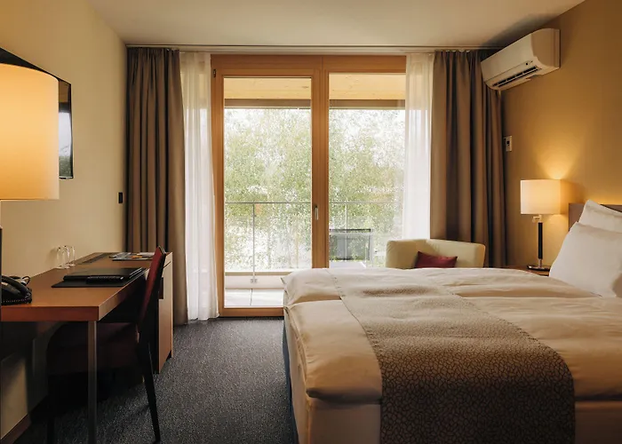 מלון Deltapark Vitalresort**** Reutigen