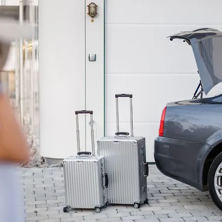 Deltapark Vitalresort**** ホテル Reutigen