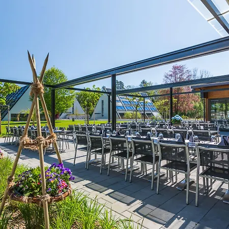 ホテル Deltapark Vitalresort**** Reutigen