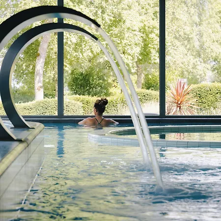 ホテル Deltapark Vitalresort**** Reutigen