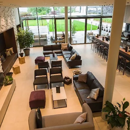 Deltapark Vitalresort**** 4* Thun