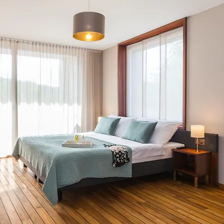 Ξενοδοχείο Deltapark Vitalresort**** Θουν